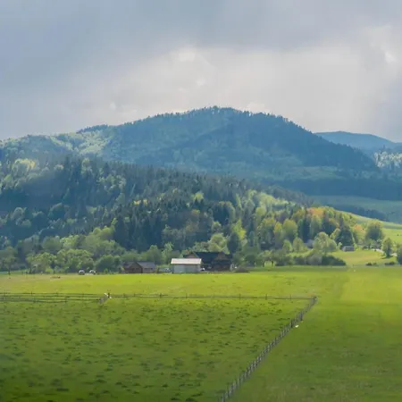 Maly Majer Podlesok 3* Hrabusice