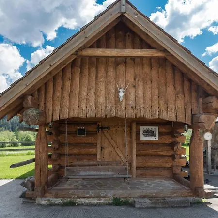 Maly Majer Podlesok 3*