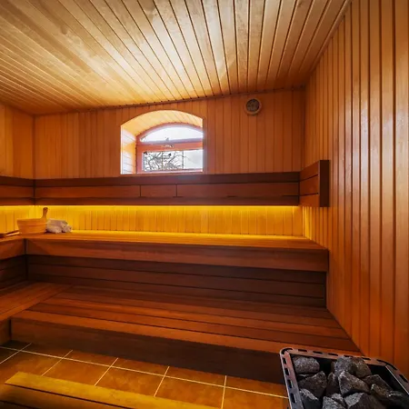 Guest house Maly Majer Podlesok