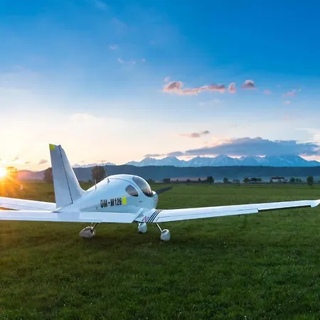 Maly Majer Podlesok Penzión pre hostí