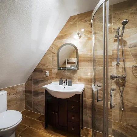 Maly Majer Podlesok 3* Hrabusice