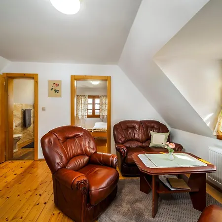 Guest house Maly Majer Podlesok Hrabusice